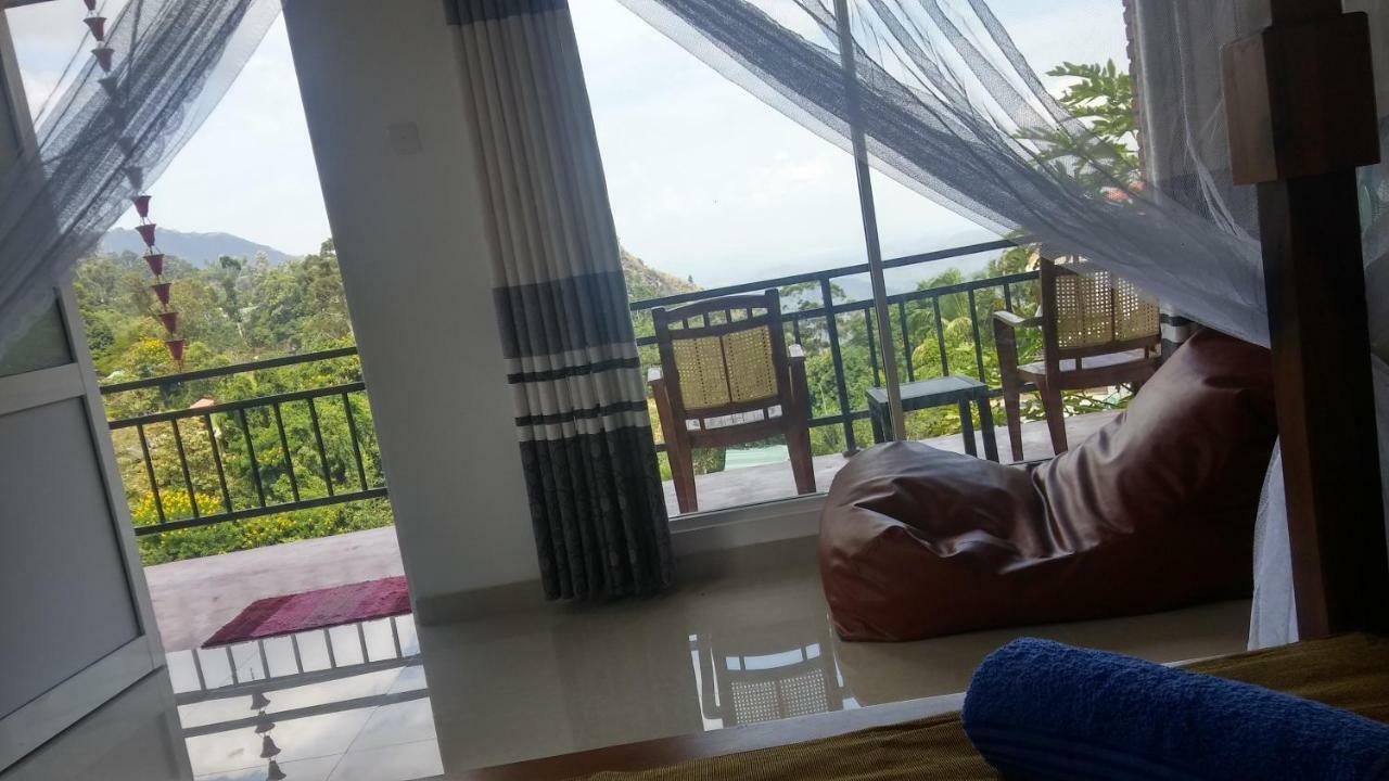 Senasuma Homestay Елла Екстер'єр фото